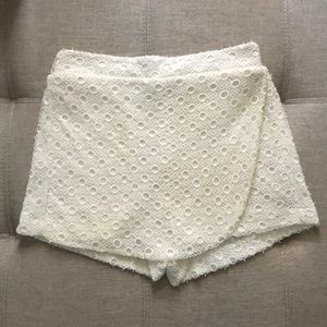 White skort